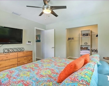 1518 Se 32nd Street - Photo Thumbnail 12