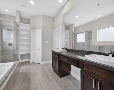5622 Kiam Street - Photo Thumbnail 14