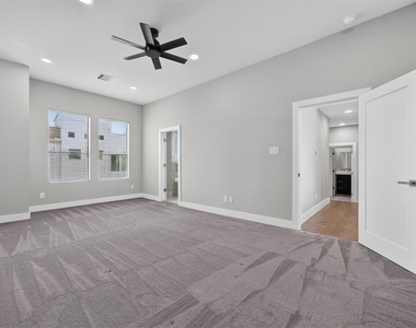 5622 Kiam Street - Photo Thumbnail 11