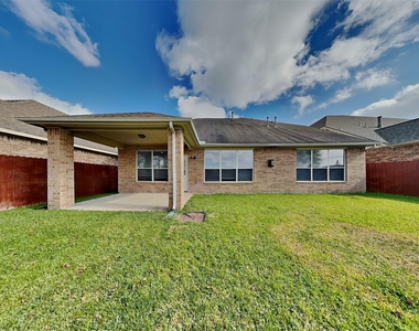 12915 Mason Terrace Lane - Photo Thumbnail 23