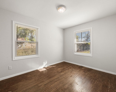 6619 Maybank Drive - Photo Thumbnail 13