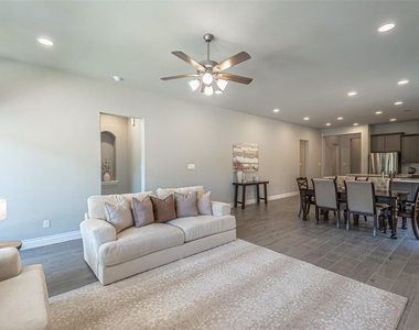 546 Cedar Harbor Court - Photo Thumbnail 24