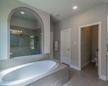 546 Cedar Harbor Court - Photo Thumbnail 34