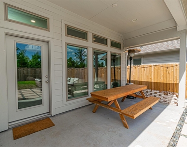 546 Cedar Harbor Court - Photo Thumbnail 46