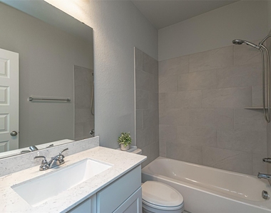 546 Cedar Harbor Court - Photo Thumbnail 37