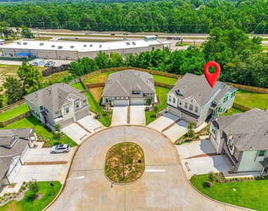 512 Water Ash Court - Photo Thumbnail 4