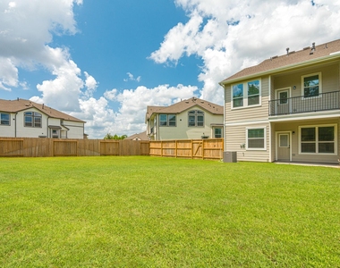 512 Water Ash Court - Photo Thumbnail 38