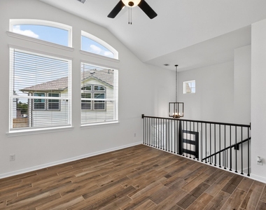 512 Water Ash Court - Photo Thumbnail 13