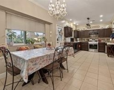 3611 Stacy Park Circle - Photo Thumbnail 10