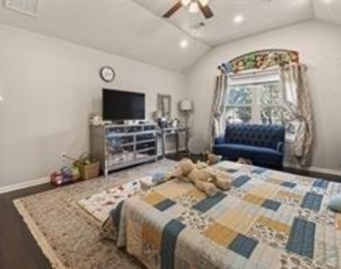 3611 Stacy Park Circle - Photo Thumbnail 17