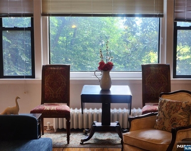 363-377 Mount Prospect - Photo Thumbnail 1