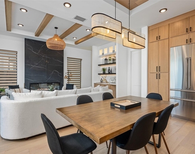 623 Winding Oaks - Photo Thumbnail 21