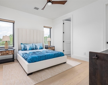 623 Winding Oaks - Photo Thumbnail 39