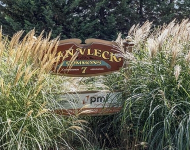 7 Van Vleck - Photo Thumbnail 1