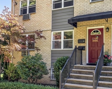 7 Van Vleck - Photo Thumbnail 3
