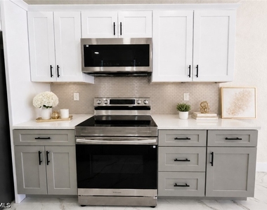 4820 24th Street Sw - Photo Thumbnail 7
