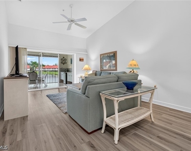 2345 Magnolia Lane - Photo Thumbnail 12