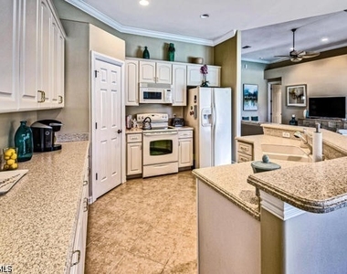 6971 Amen Corner Court - Photo Thumbnail 7