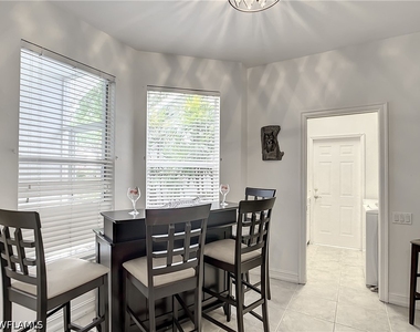 725 Mainsail Place - Photo Thumbnail 2