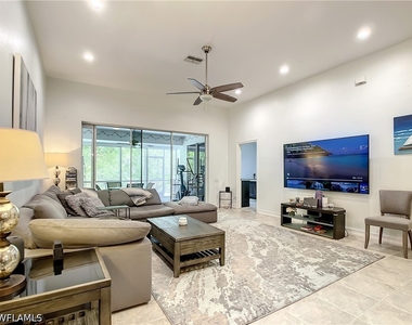 725 Mainsail Place - Photo Thumbnail 6