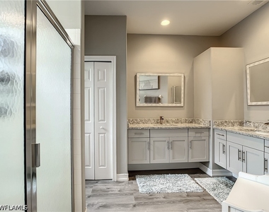 725 Mainsail Place - Photo Thumbnail 11