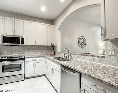725 Mainsail Place - Photo Thumbnail 19