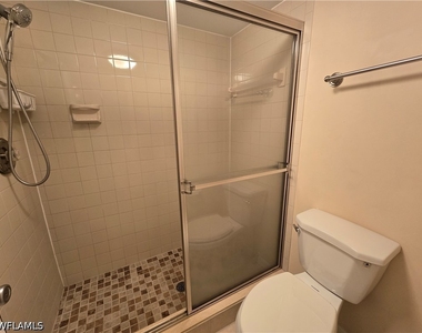 5750 Woodmere Lake Circle - Photo Thumbnail 19