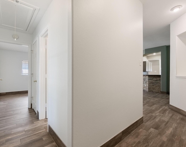 10638 Desert Springs Circle - Photo Thumbnail 18