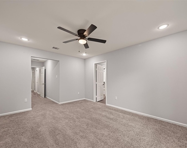 7412 S Hall Street - Photo Thumbnail 28