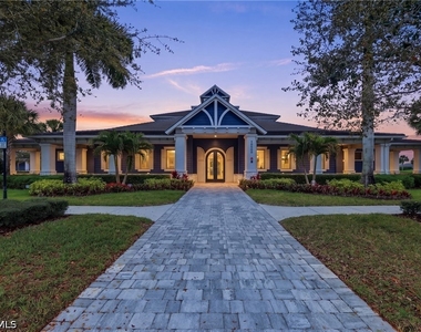 19720 Beechcrest Place - Photo Thumbnail 26
