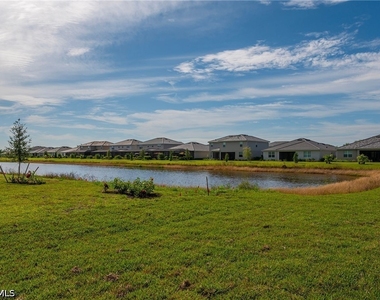 2620 Vine Avenue - Photo Thumbnail 21
