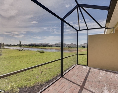 2620 Vine Avenue - Photo Thumbnail 25
