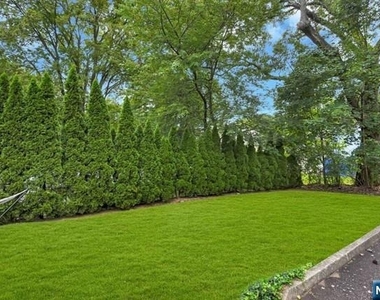 509 Farview - Photo Thumbnail 16