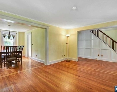 509 Farview - Photo Thumbnail 5
