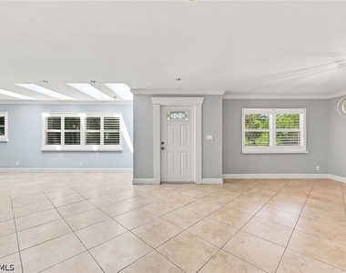 6574 Trail Boulevard - Photo Thumbnail 2