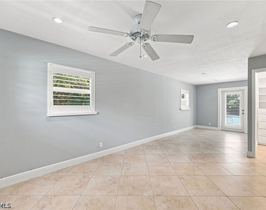 6574 Trail Boulevard - Photo Thumbnail 15