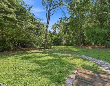 6574 Trail Boulevard - Photo Thumbnail 26