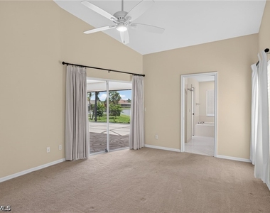2126 E Crown Point - Photo Thumbnail 18