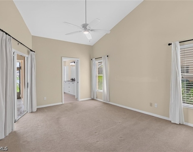 2126 E Crown Point - Photo Thumbnail 19