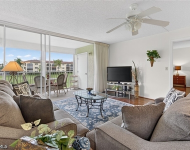 1087 Forest Lakes Drive - Photo Thumbnail 2