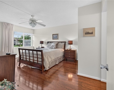 1087 Forest Lakes Drive - Photo Thumbnail 12