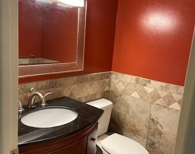 2305 Gulf Shore Boulevard N - Photo Thumbnail 20