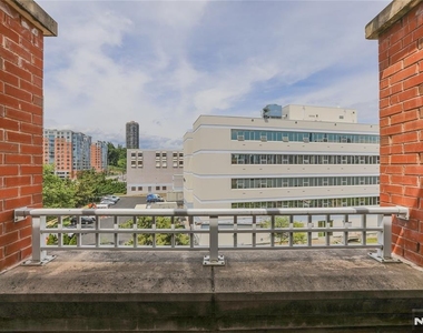 7400 River - Photo Thumbnail 6