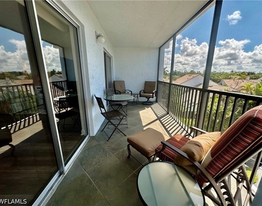 555 Park Shore Drive - Photo Thumbnail 31