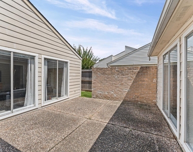 11535 Ella Lee Lane - Photo Thumbnail 6