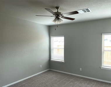 25588 Northpark Palm Drive - Photo Thumbnail 7