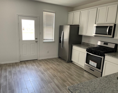 25588 Northpark Palm Drive - Photo Thumbnail 3