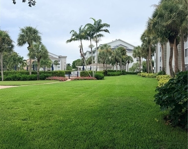 360 Horsecreek Drive - Photo Thumbnail 23