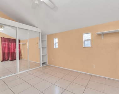 16206 New Field Drive - Photo Thumbnail 16