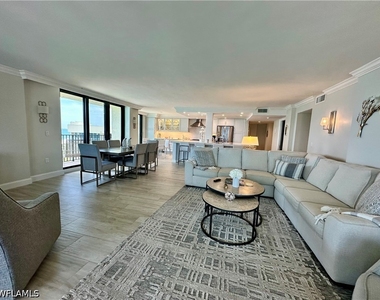 10951 Gulfshore Drive - Photo Thumbnail 12